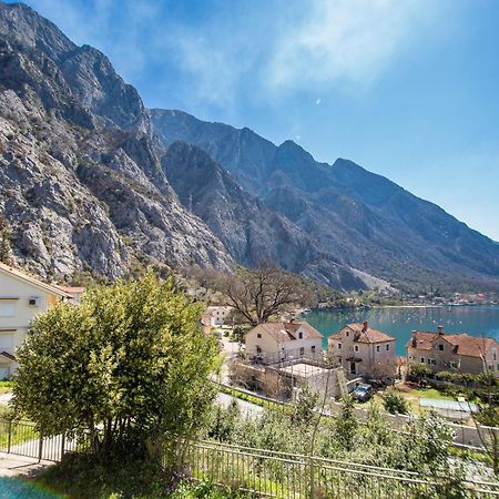 Apartments Lav Kotor Exteriér fotografie